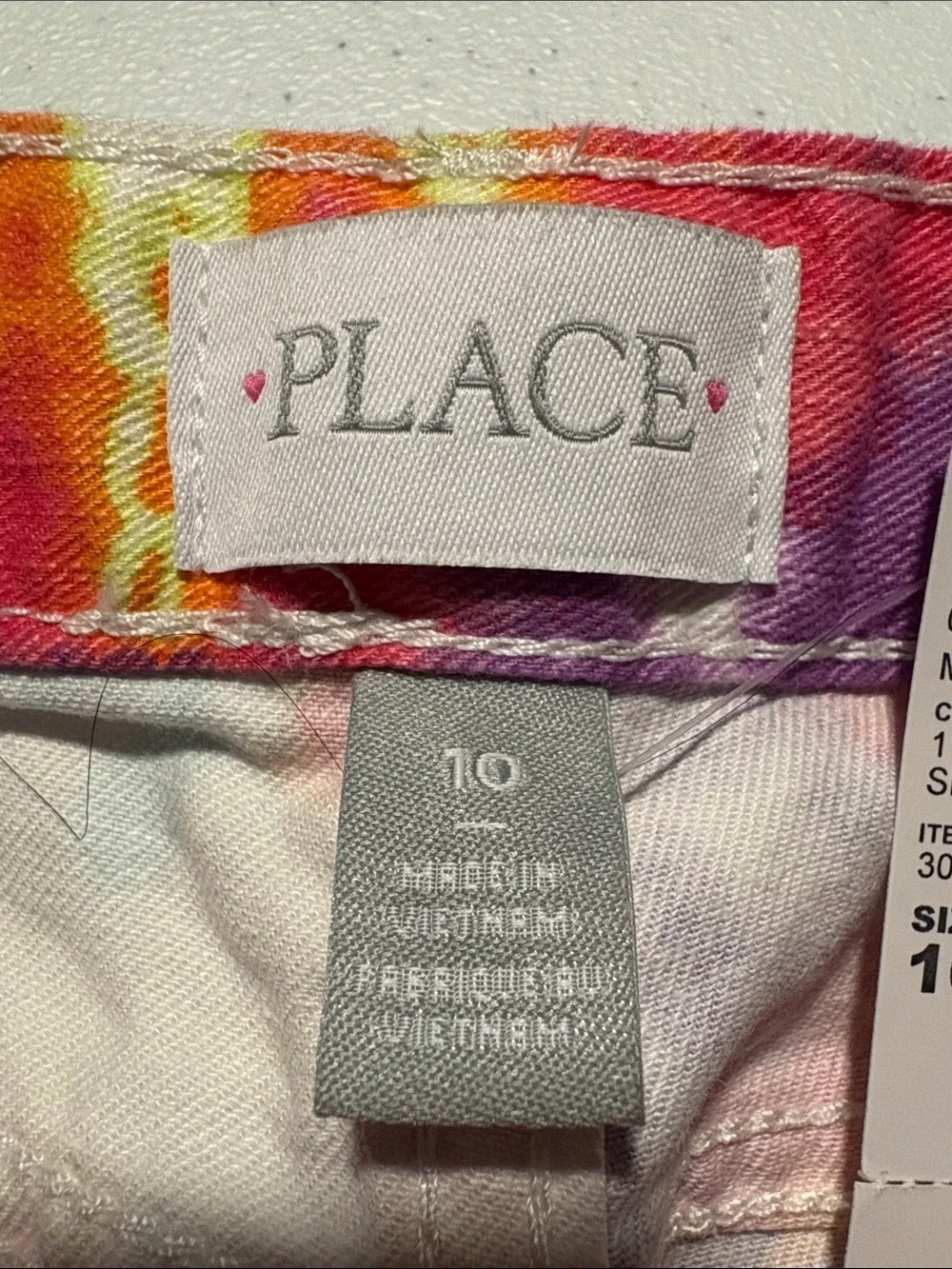 NWT The Children’s Place Spiral Tie-Dye Denim Raw Cutoff Hem Shorts | Size 10